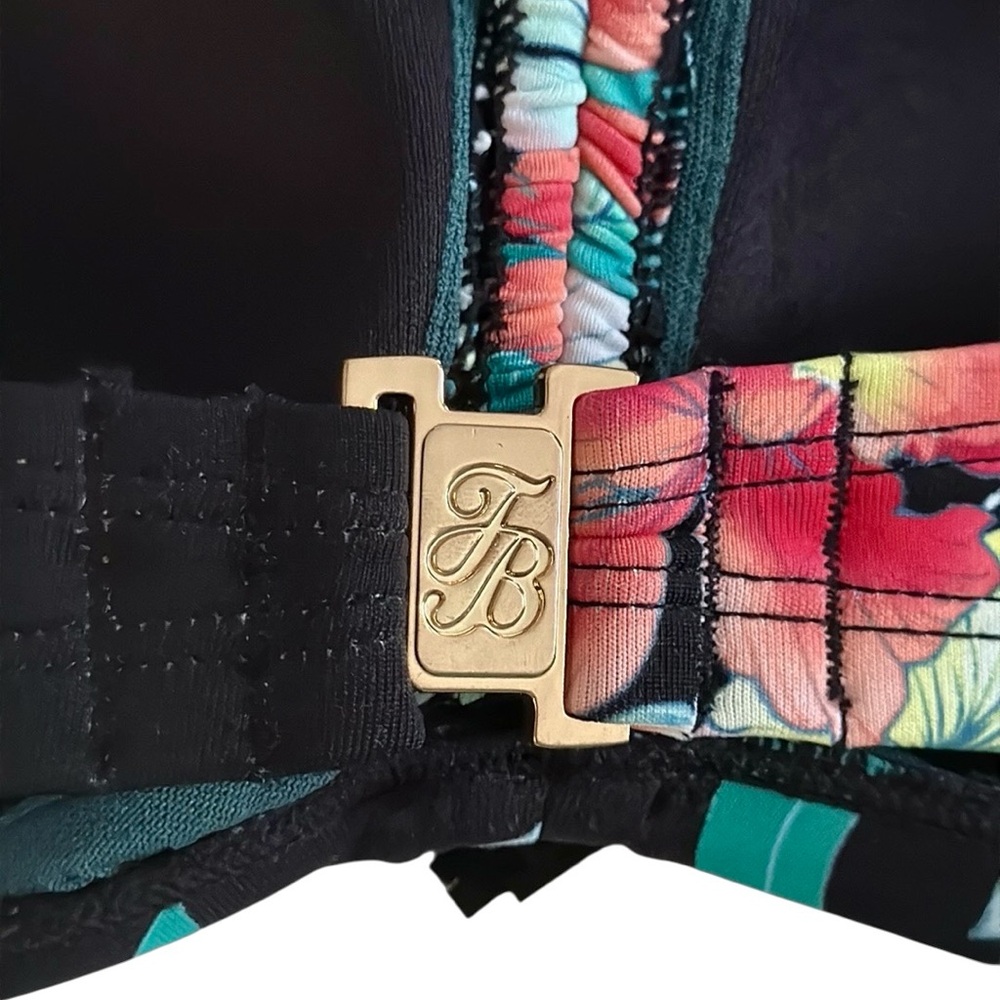 Tommy Bahama Floral Springs Bandeau Top - Picture 8 of 11